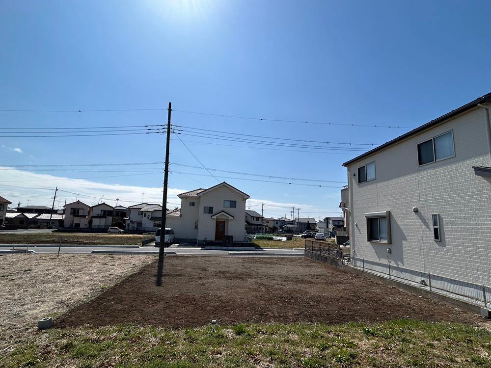 Land in Sakamoto 1