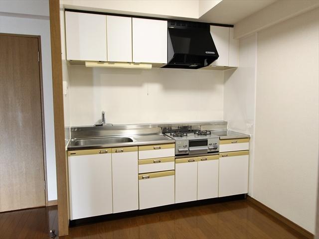 エクセラン新城 5