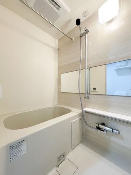 Ｎｉｓｈｉ－Ｎｉｐｐｏｒｉ　Ｔｅｒｒａｃｅ 4