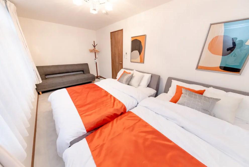 High-End Property Near Station in Negishi 3