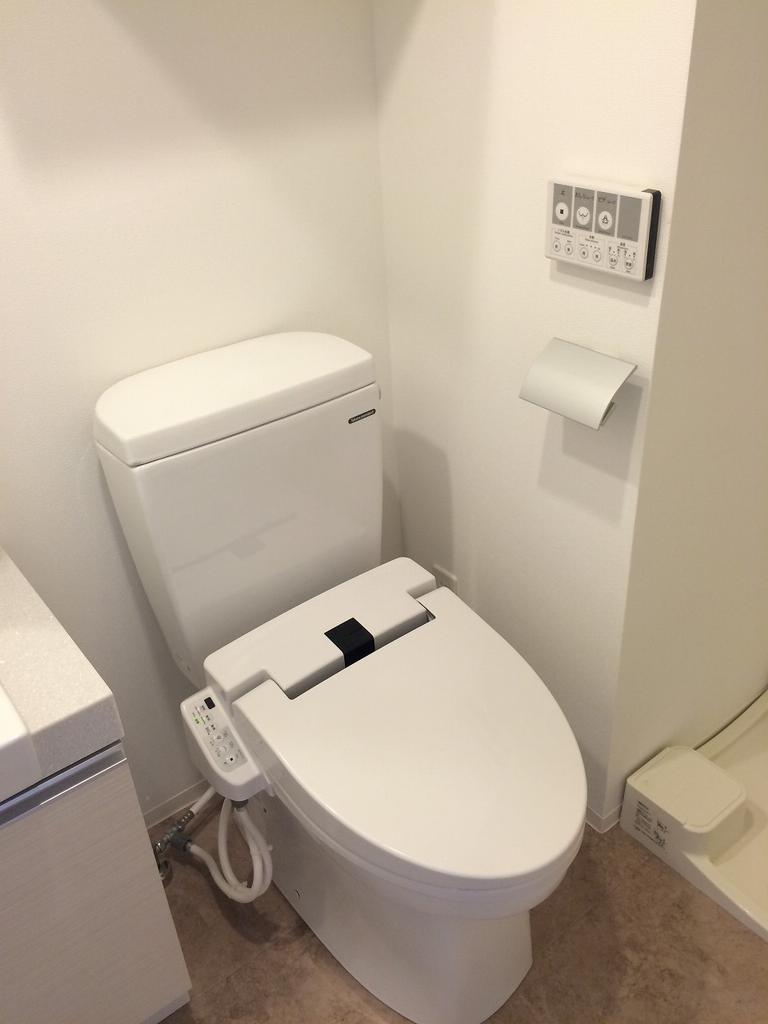 Studio Condo Near Station in Ebara 2