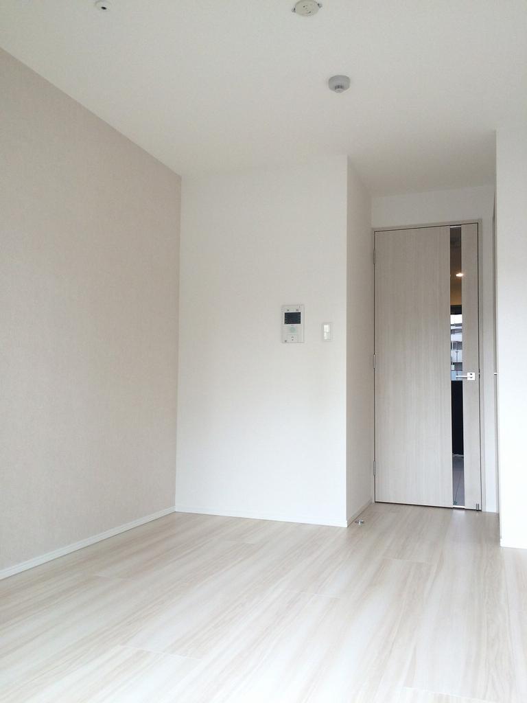 Studio Condo Near Station in Ebara 6