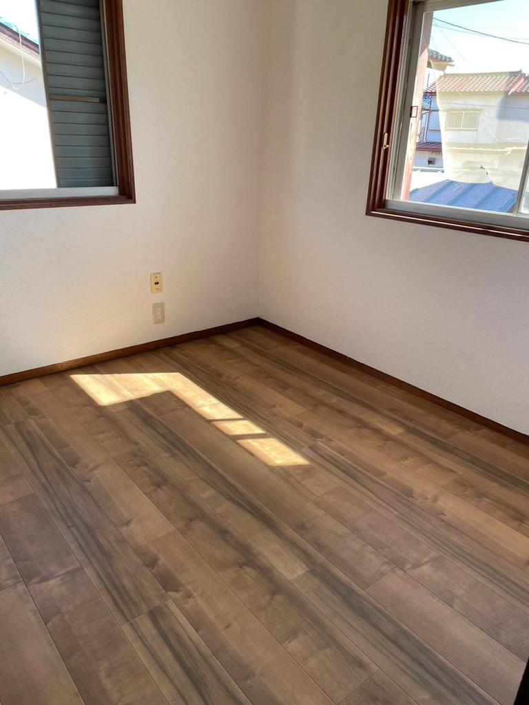 Charming 4-Bedroom House in Tomida 3