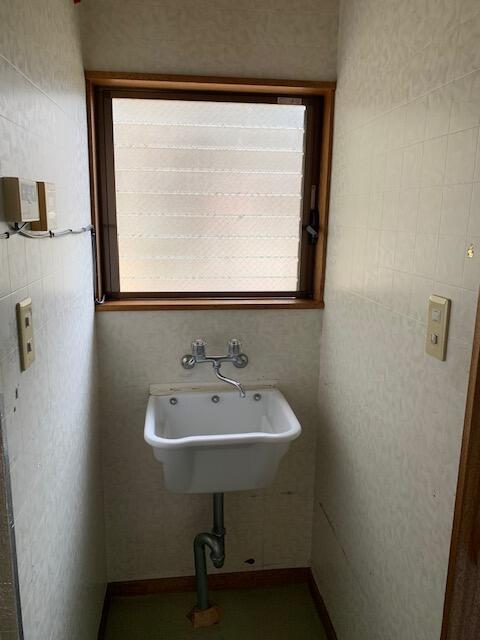 Vintage 3-Bedroom House in Sakamotocho 7