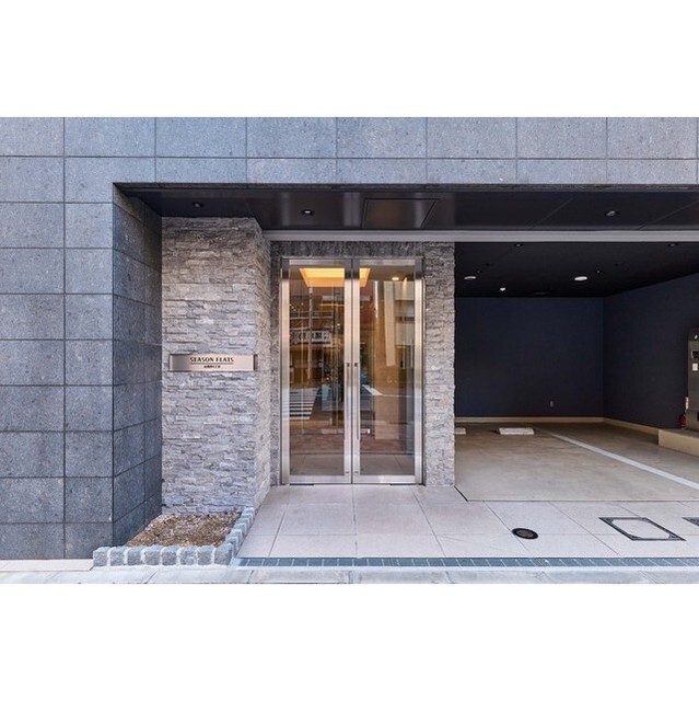 Modern 1-Bedroom Condo Near Station in Motoasakusa 2