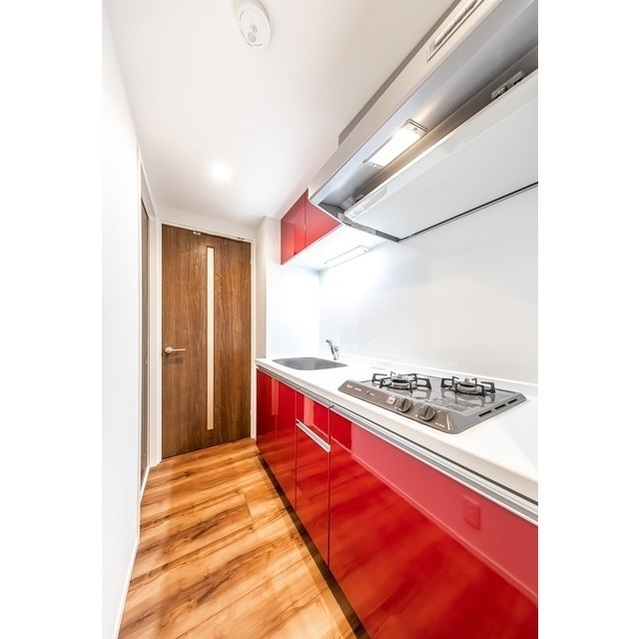 Modern 1-Bedroom Condo in Daizawa 6