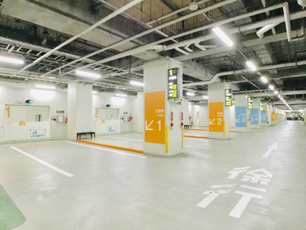 2-Bedroom Condo in Ariake 4