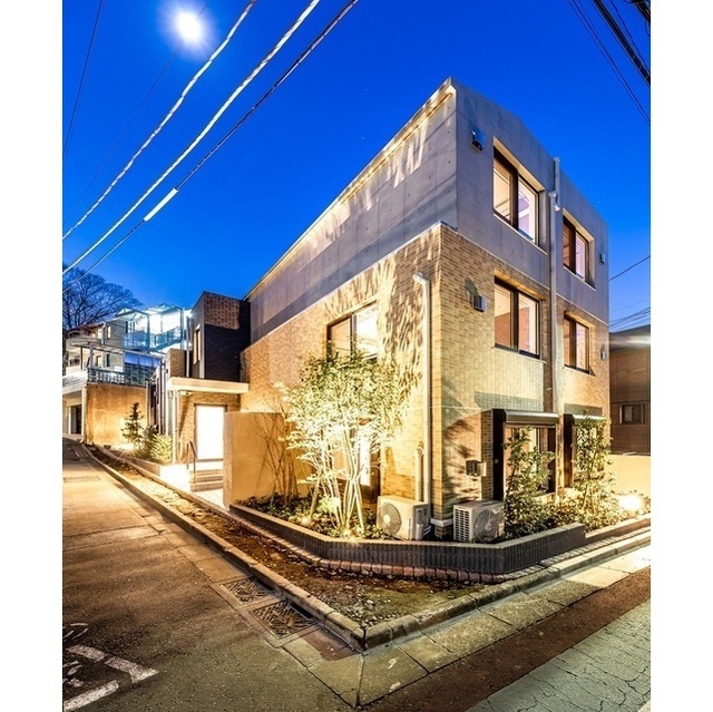 Modern 1-Bedroom Condo in Daizawa 0