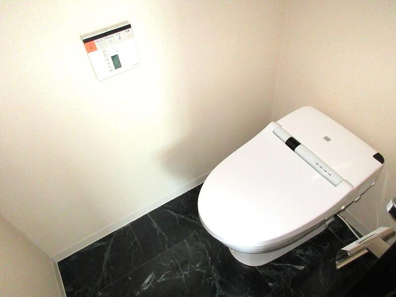 2-Bedroom Condo Near Station in Konan shinagawaintashiteic-to(chika 7