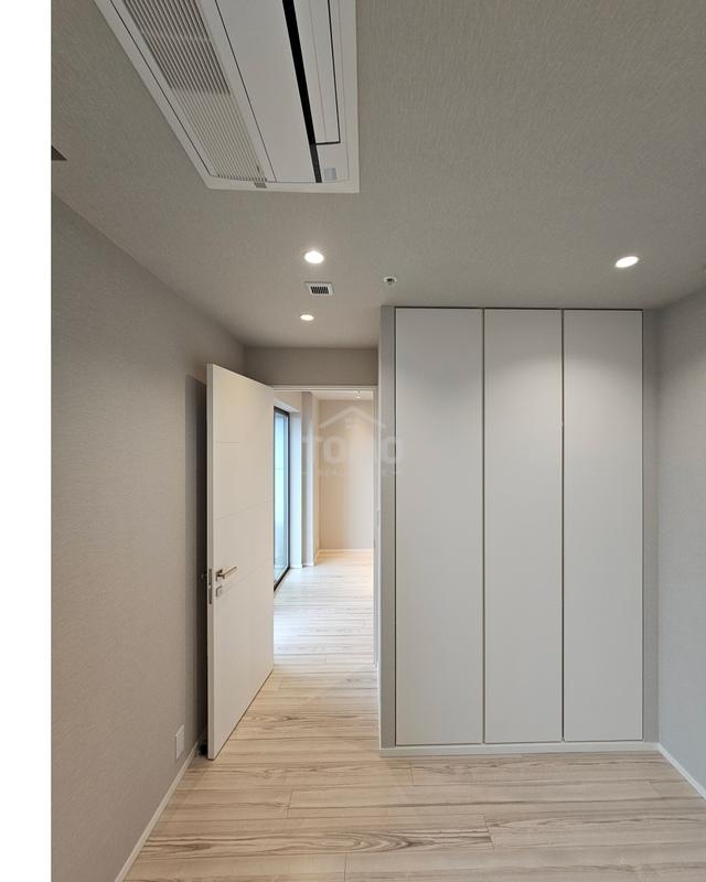 Modern 2-Bedroom Condo Near Station in Hamamatsucho sekaiboekisentabirudei 4