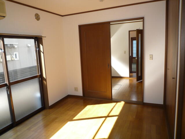ヴィラ石井 3