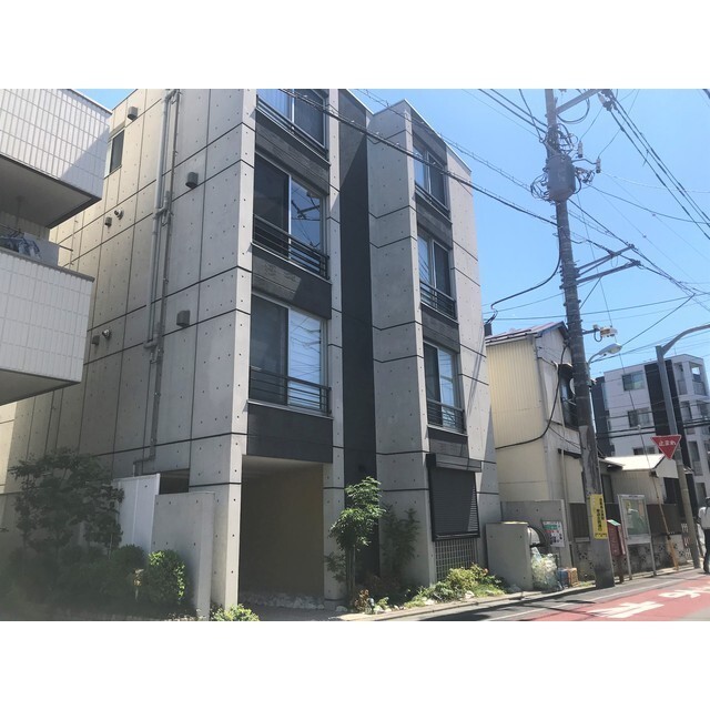 Ｔ’ｓ　ｇａｒｄｅｎ西小山 0