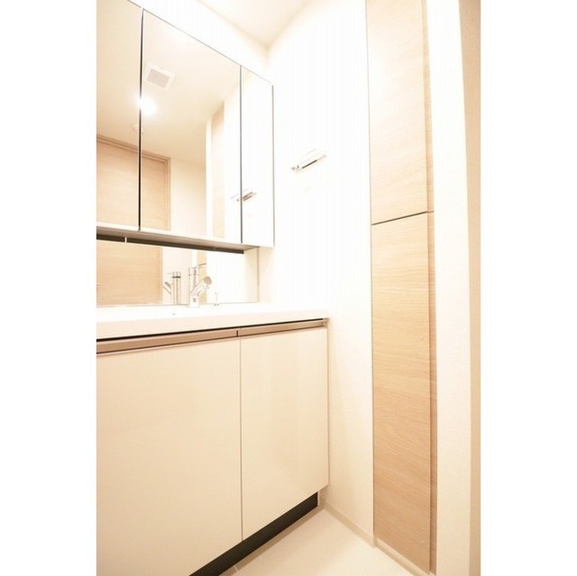 ＢｌｕＲｏｃｋ青葉台 7