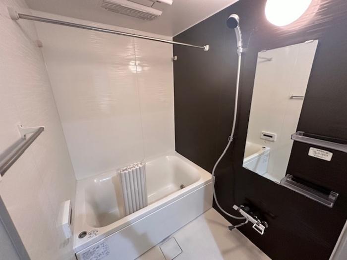 ＬＡ　ＭＡＩＳＯＮ　ＶＥＲＴＥ 7