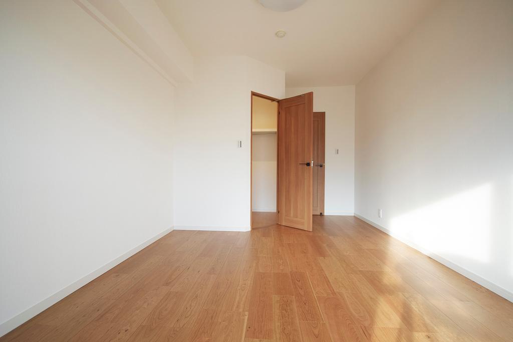 Spacious 4-Bedroom Condo in Kowada 6