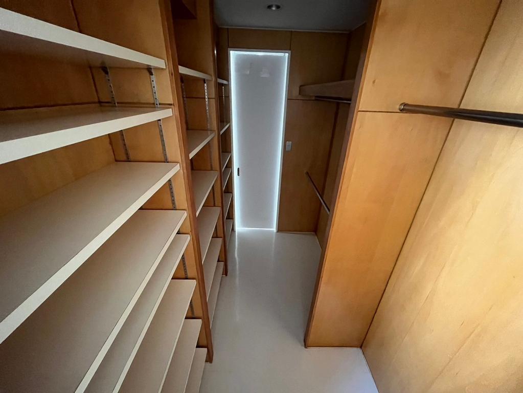 エフスタジオベロニカ 5