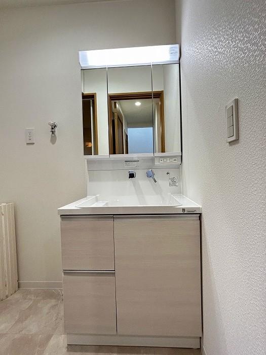 神奈川県横浜市港南区上大岡東３丁目 中古戸建 9