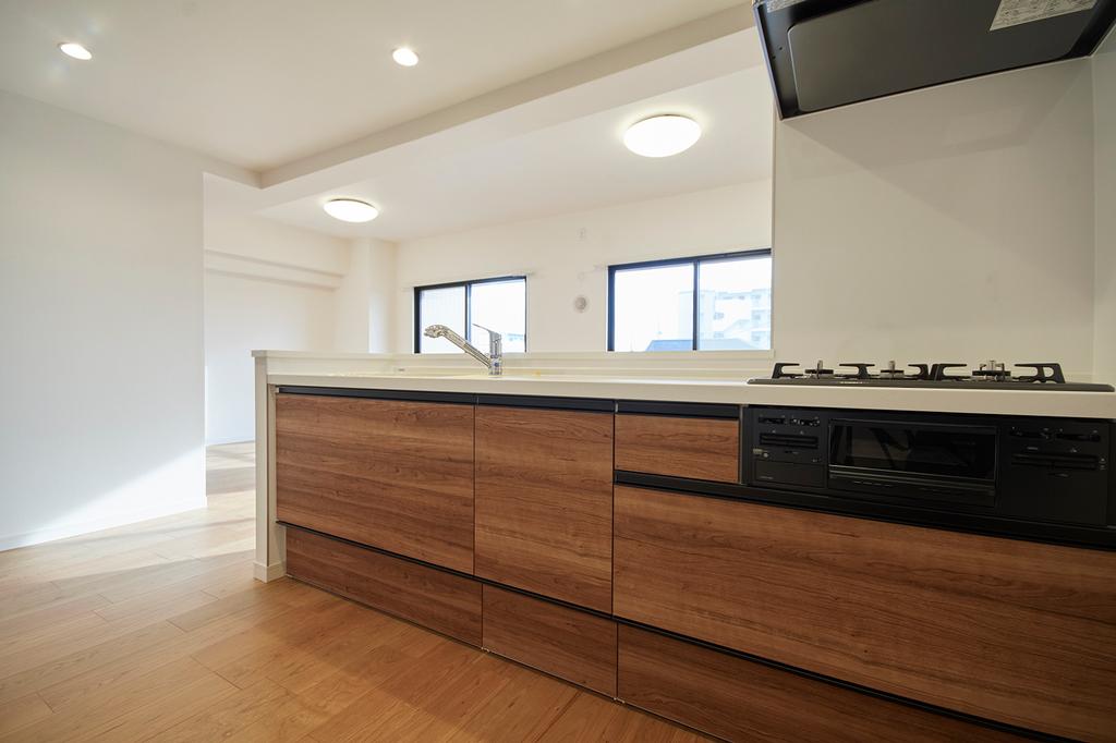 Spacious 4-Bedroom Condo in Kowada 2