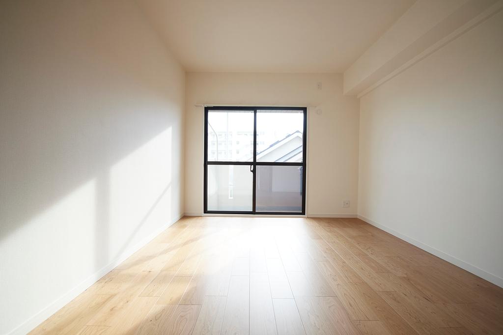 Spacious 4-Bedroom Condo in Kowada 7