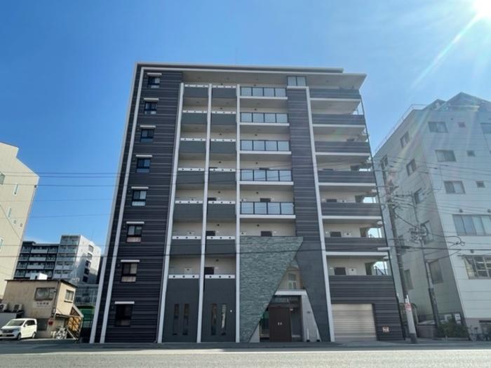 ＬＡ　ＭＡＩＳＯＮ　ＶＥＲＴＥ 9