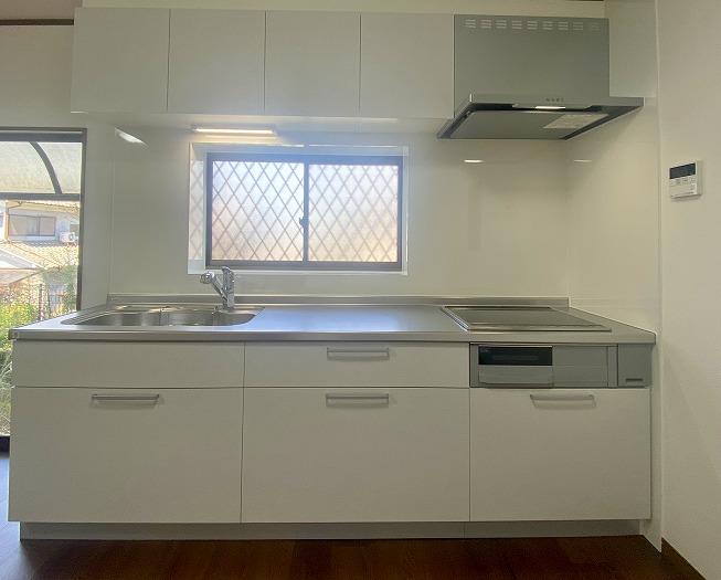 Vintage 4-Bedroom House in Kitaimaichi 2