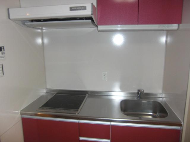 クリスタルコート江坂 3