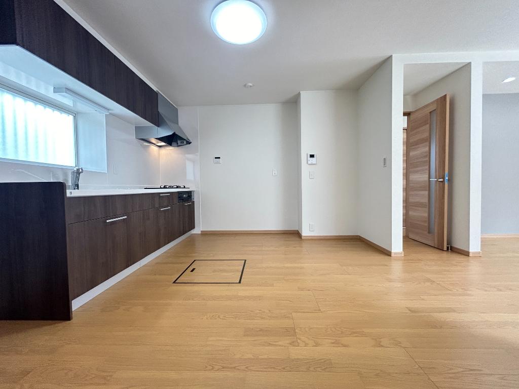 東京都八王子市加住町２丁目 中古戸建 1