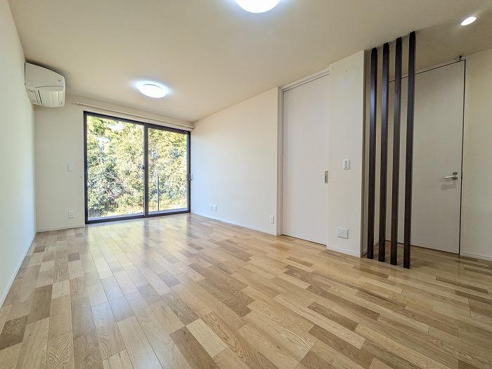 Modern 3-Bedroom House in Komyocho 2