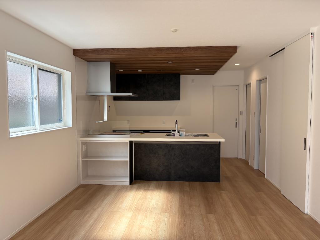 Charming 3-Bedroom House in Chiyoda 1