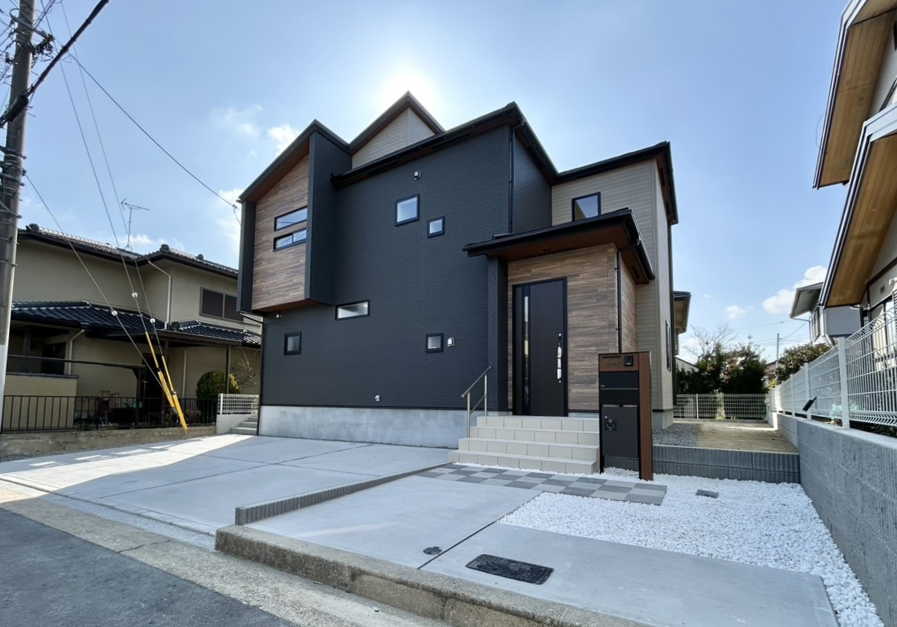 Brand New 4-Bedroom House in Mayumiminami 5