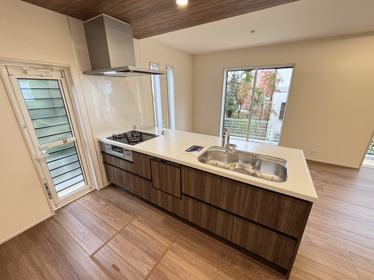 Brand New 4-Bedroom House in Mayumiminami 8