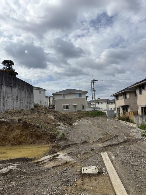 Brand New 3-Bedroom House in Oshikumacho 4