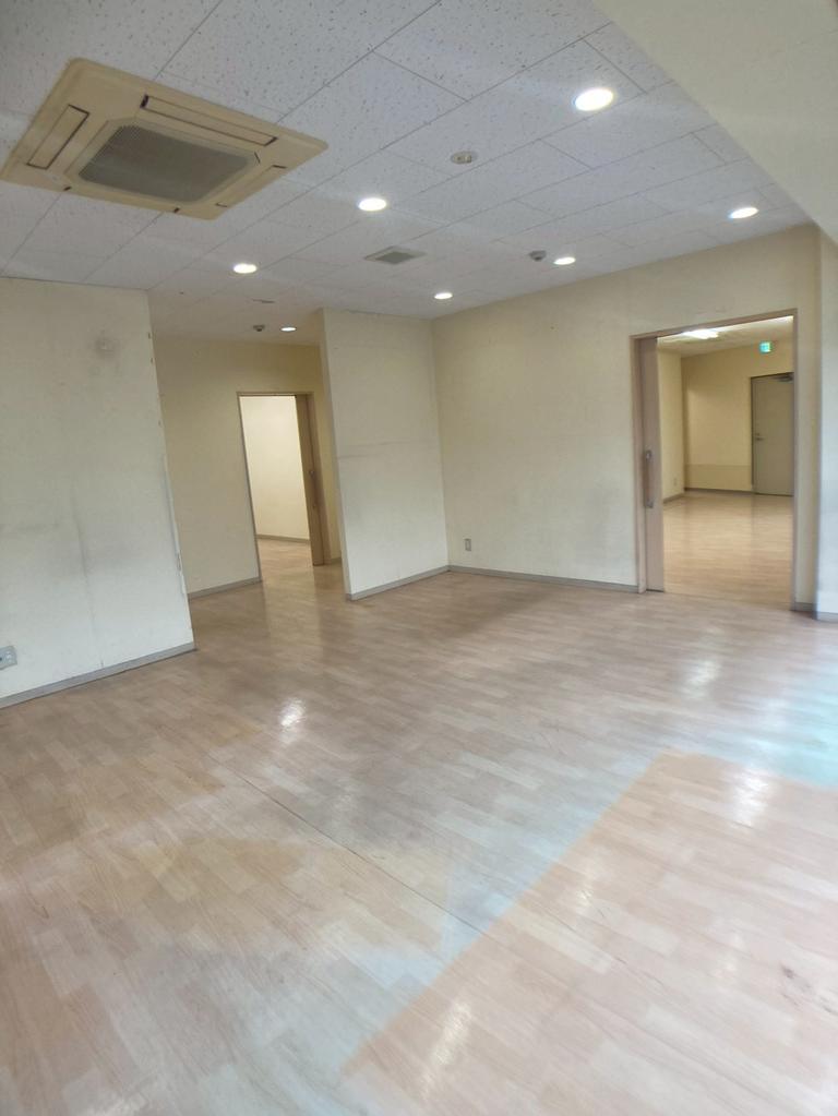 Spacious Property in Chuo 7