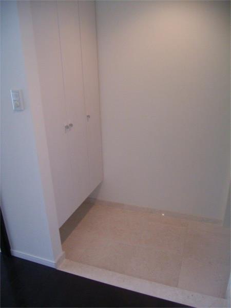 2-Bedroom Condo Near Station in Motoyoyogicho 7