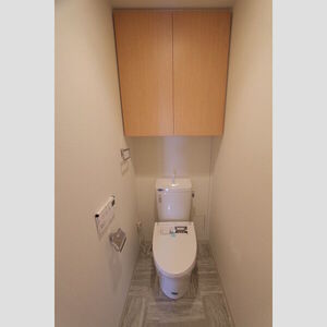 3-Bedroom Condo Near Station in Nibancho 7