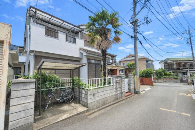 Vintage 4-Bedroom House in Irumagawa 2