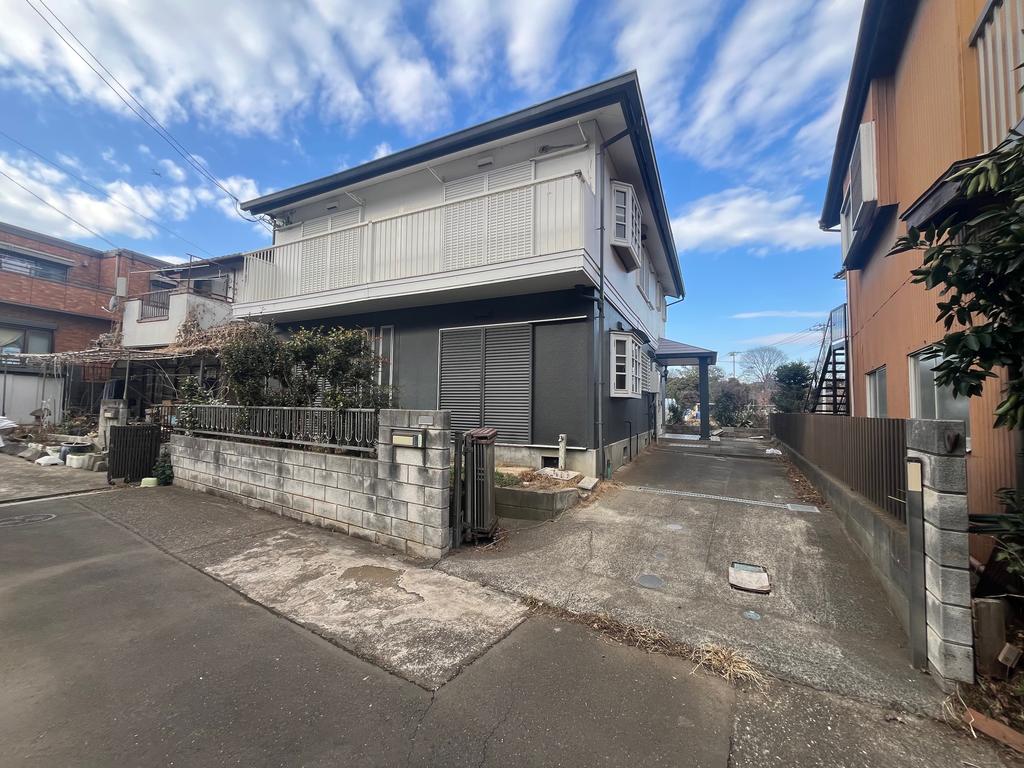 Vintage 5-Bedroom House in Aoyagi 0
