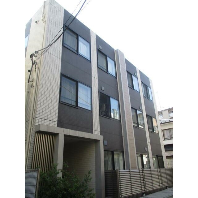 Modern Studio Condo Near Station in Hatagaya 0