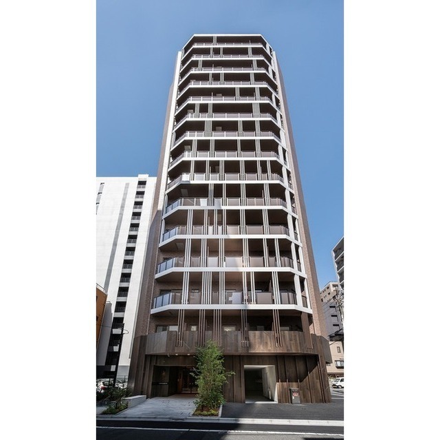 Brand New 2-Bedroom Condo Near Station in Shinkiba 0