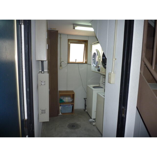 Studio Condo Near Station in Sawada 8