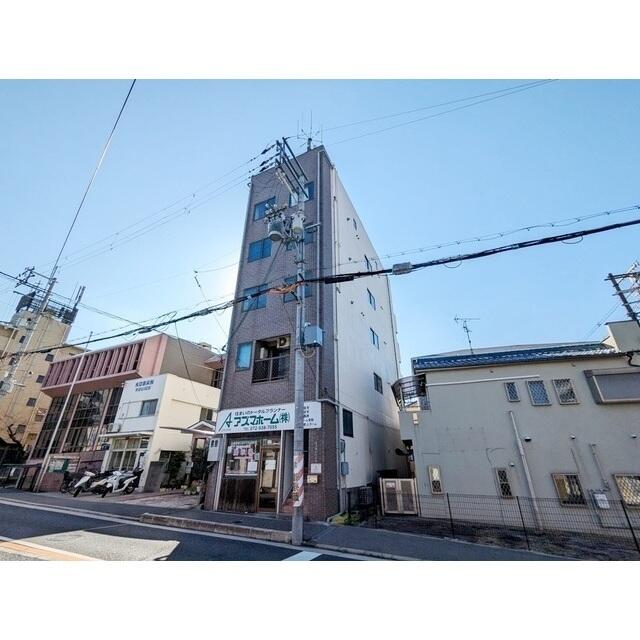 イーストコート 1