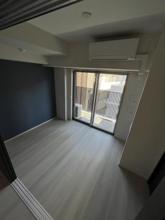 Modern 1-Bedroom Condo Near Station in Tsurumichuo 8