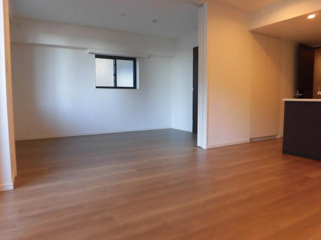 2-Bedroom Condo in Toyama(3-chome18.21-ban) 8
