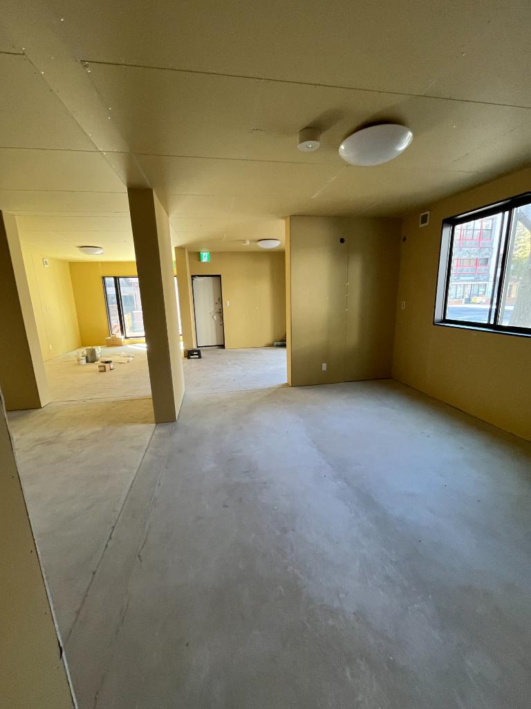 Brand New Property Near Station in Shinyamashita 3