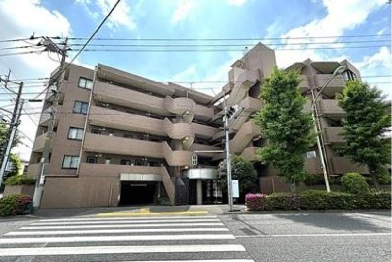 Classic 2-Bedroom Condo in Fukasawa 5