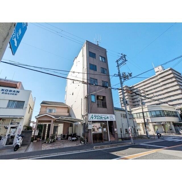 イーストコート 6