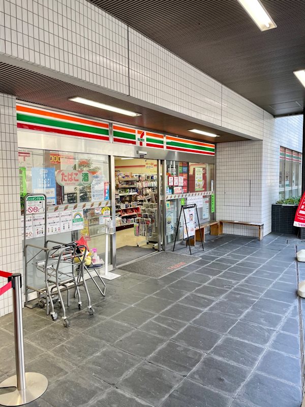 レジディア西麻布 7