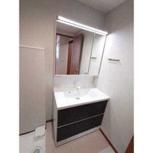Brand New 2-Bedroom Condo Near Station in Nakarokugo 7