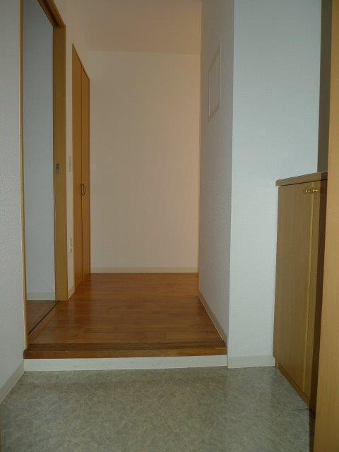 神奈川県横浜市神奈川区神奈川２丁目１０－３８ マンション 4