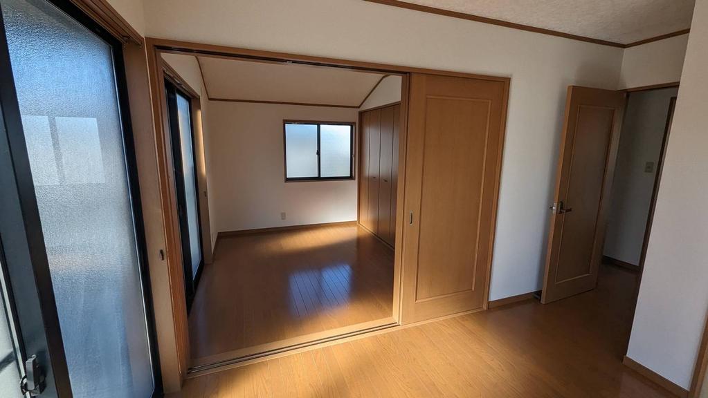 2-Bedroom House in Imanari 6